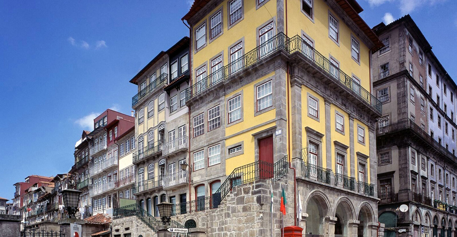 Ribeira District