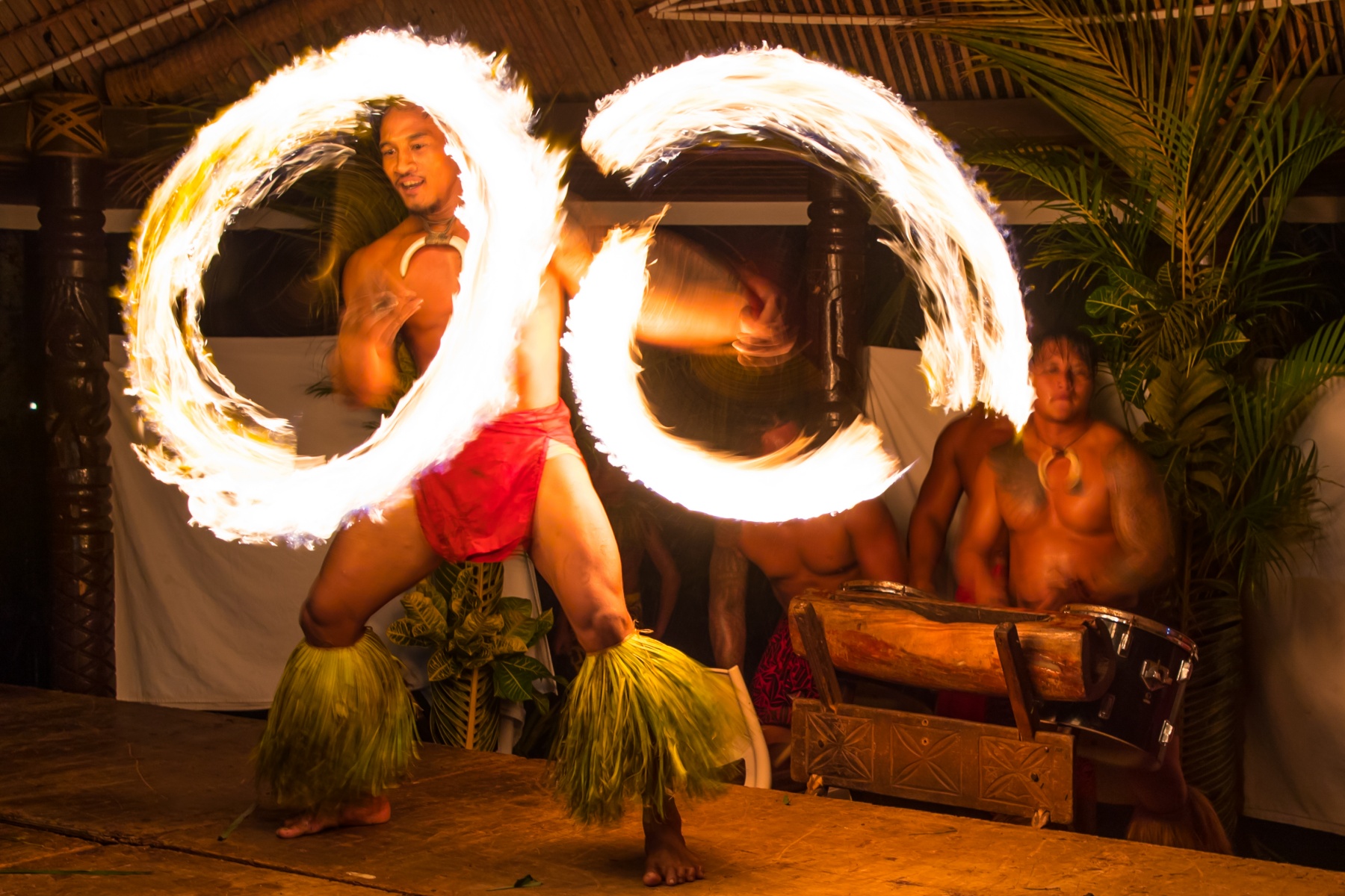 fire dancing in samoa 