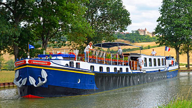 Barge Cruising