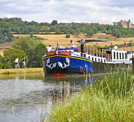 Barge Cruising
