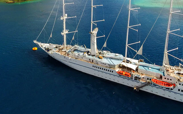 Ocean Cruising Tour & Holiday Packages