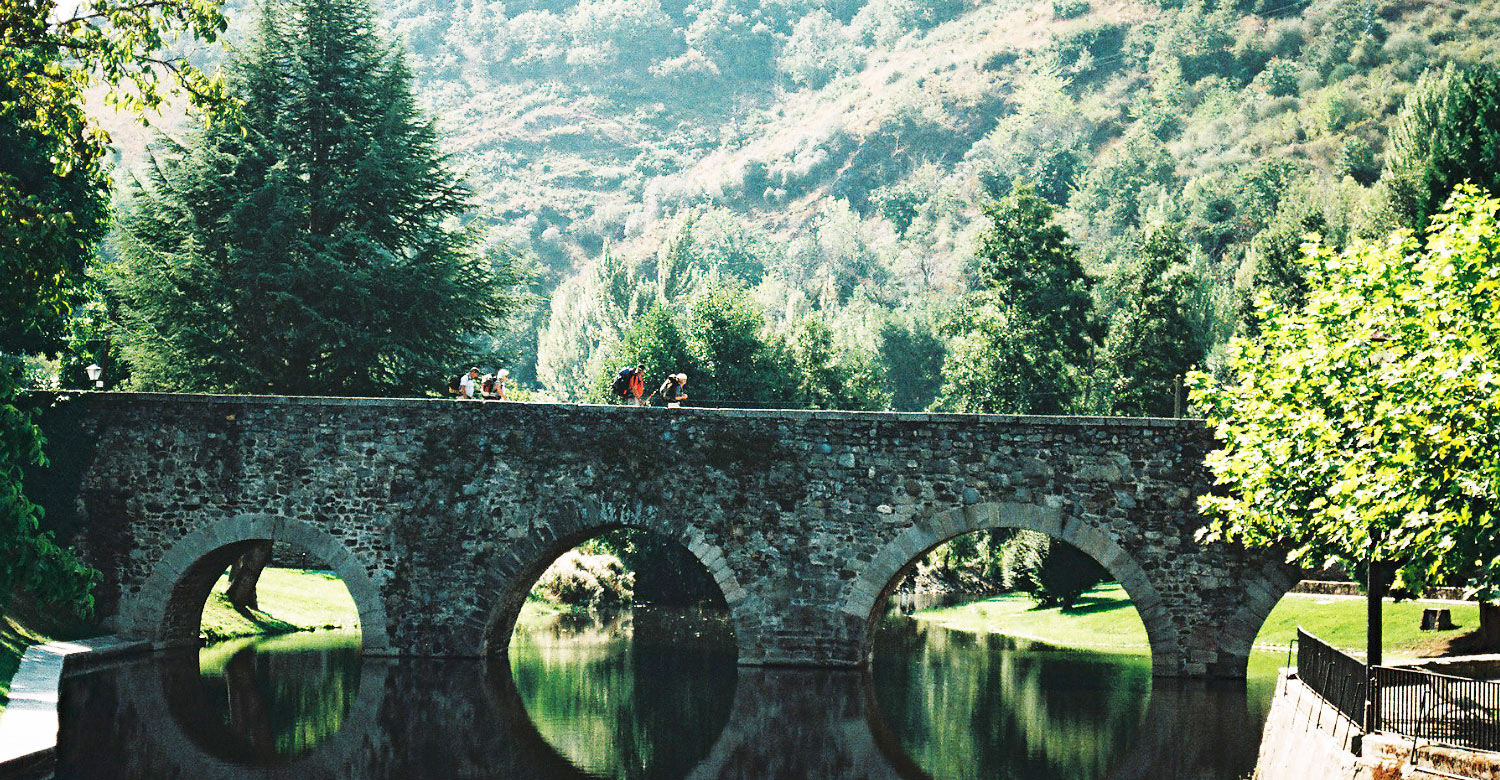 Camino old bridge
